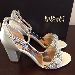 badgley mischka finesse ivory